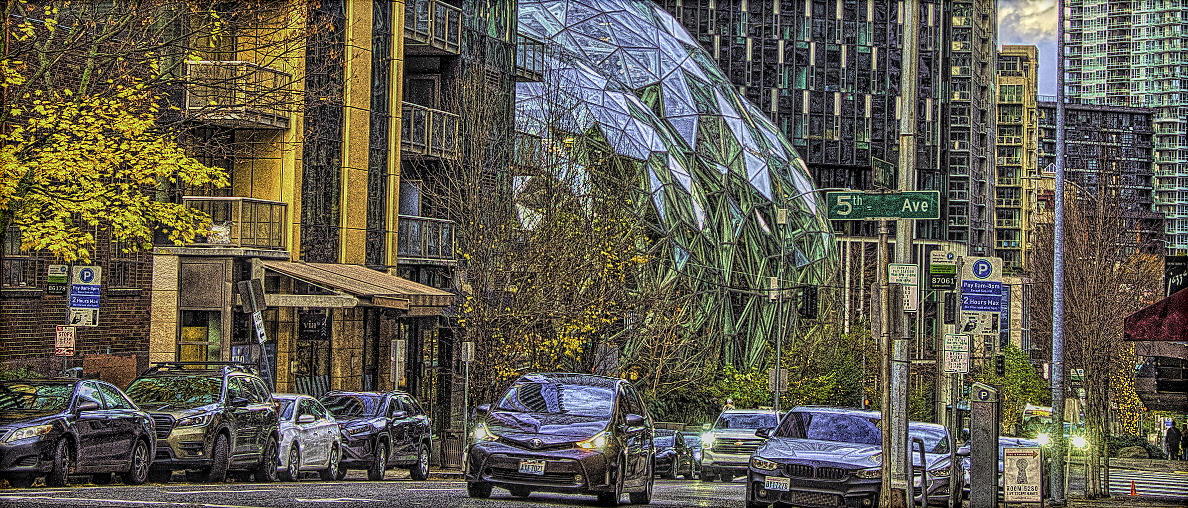 Looking past 5th Street in Seattle to the Amazon Spheres.